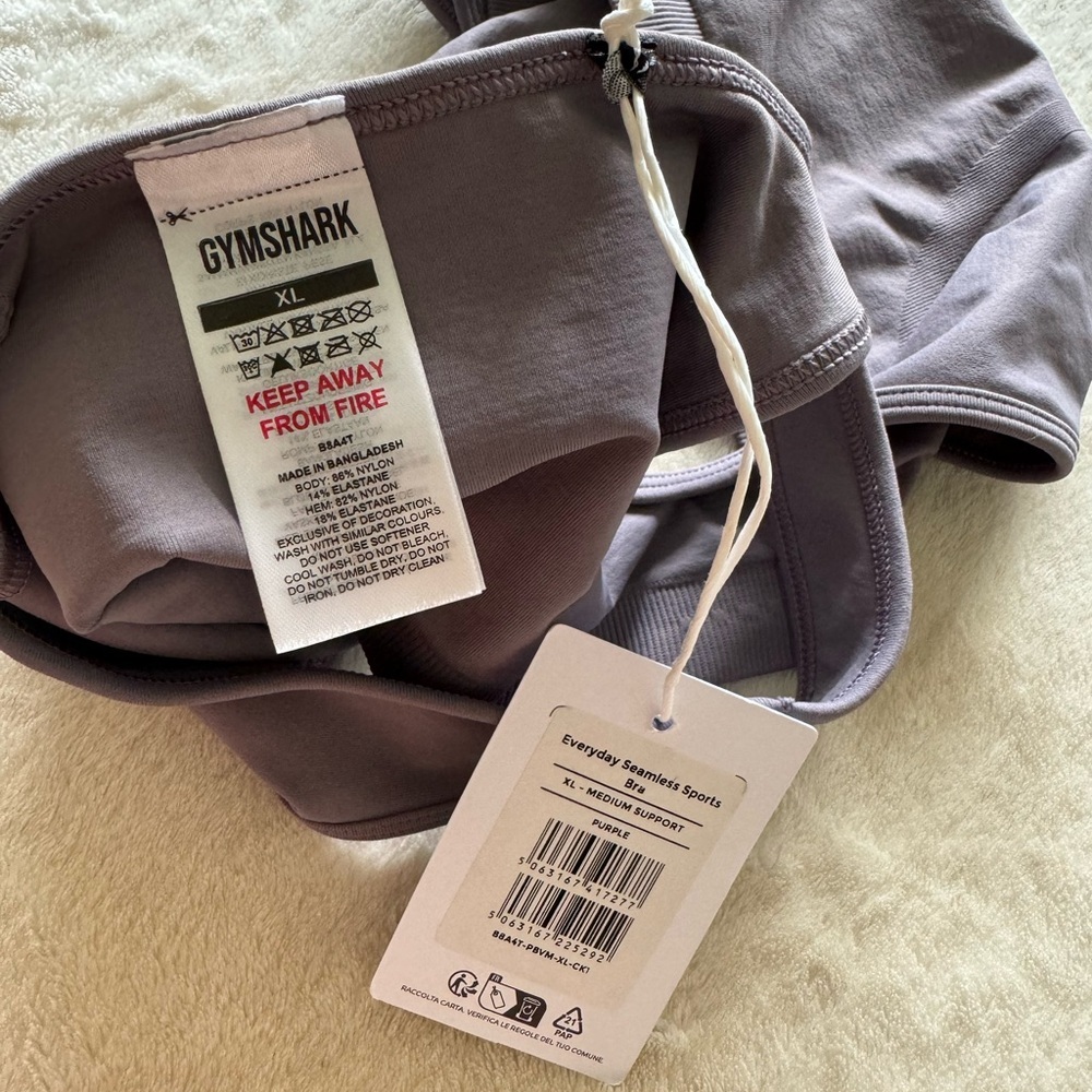 Gymshark Gray Sports Bra - Picture 6 of 8